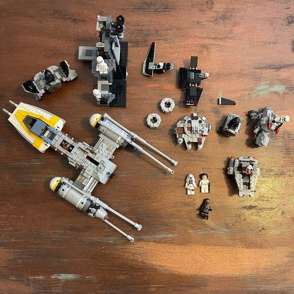 LEGO STAR WARS Y-WING Starfighter 75172 Chewbacca Princes Leia INCOMPLETE - Picture 1 of 10